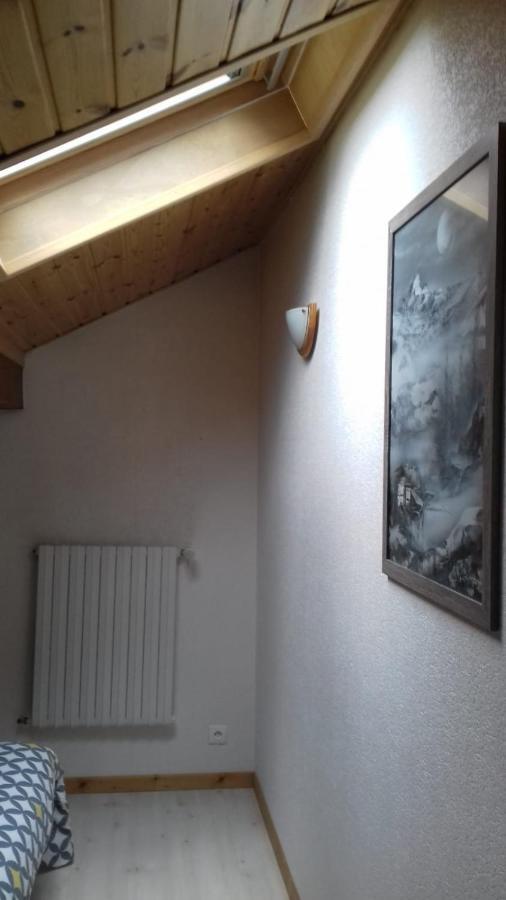 Location Vacances Saint Michel De Maurienne "Le Dahu" Apartment Bagian luar foto